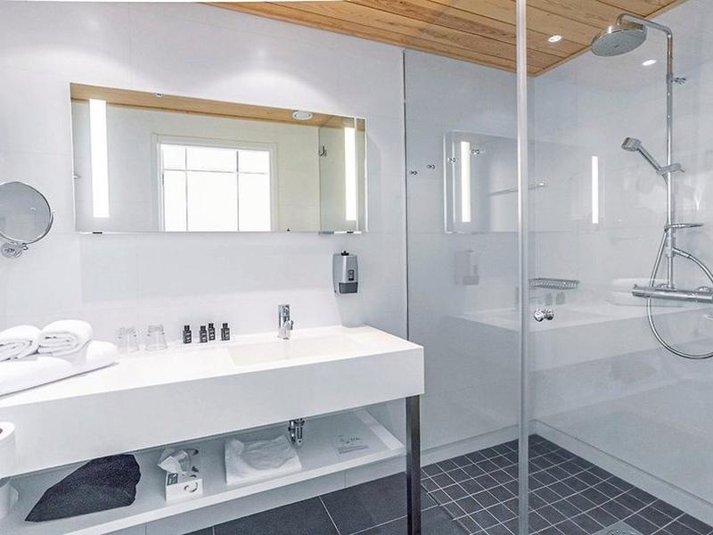 B749F795365A3F24D6F0E35930AA09C1