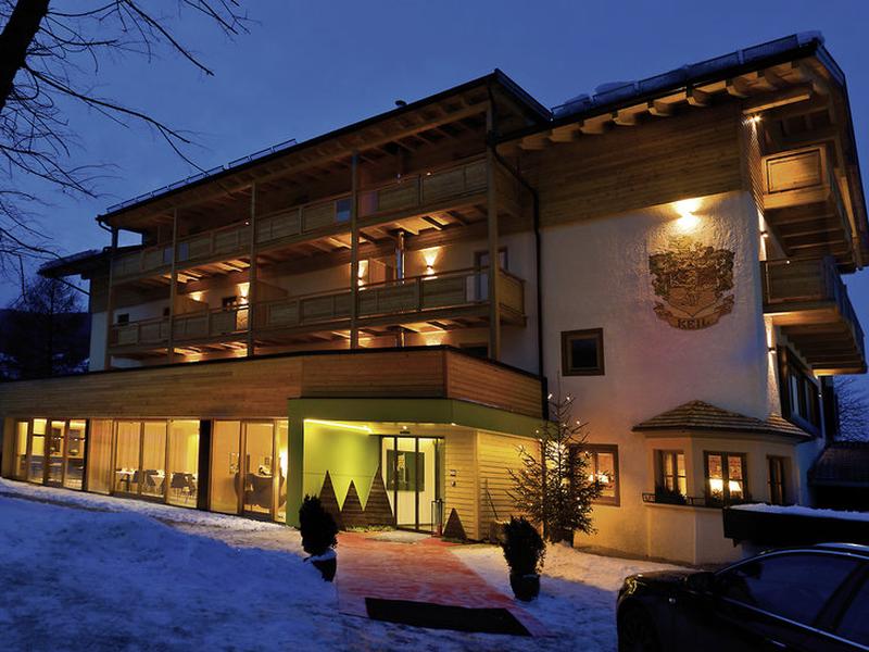 DB6F593023E42E47BE78BAB2462A75C2