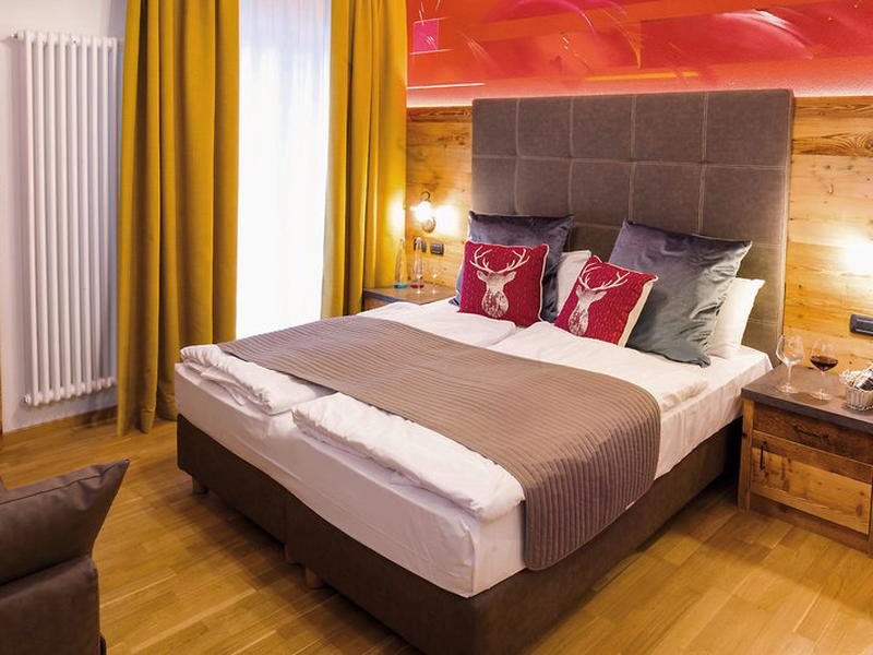 8A439EE0FE3A50C38EA064C30633B332