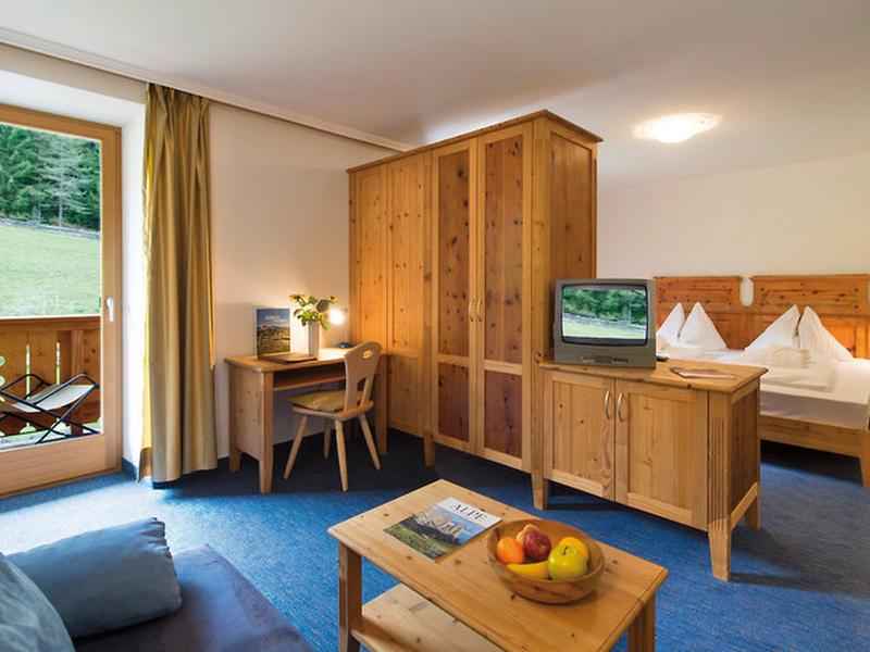 FD3B81280072D713947F25FDCB7E0374