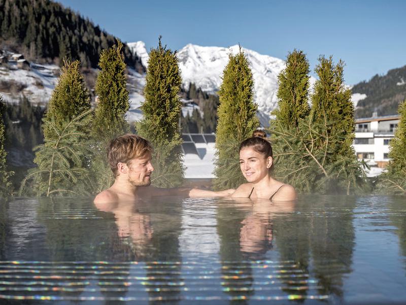 EC974EB5B74327476A9A244627D01D24