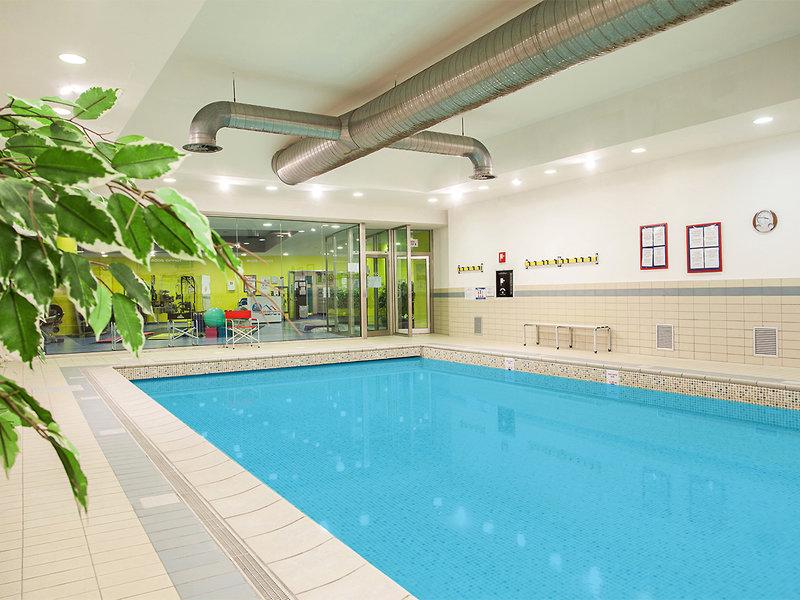 912E15B532BB4CFDF3E9C9DE2F4EBB81