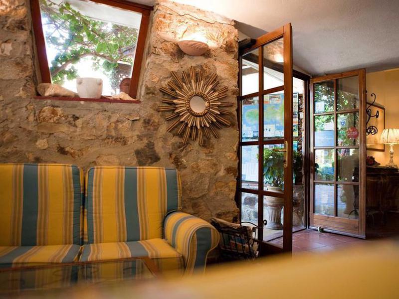 10E5E3274751B5C2B732549B1B8ACF32