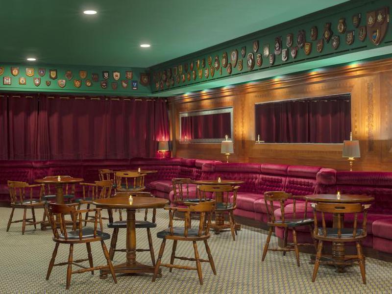 EBB19045A1572EC8D2712199B126DBD0