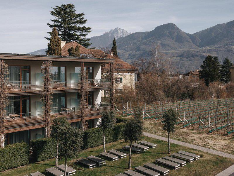 E4EA773C0686D937D0B6445F7688AEEB