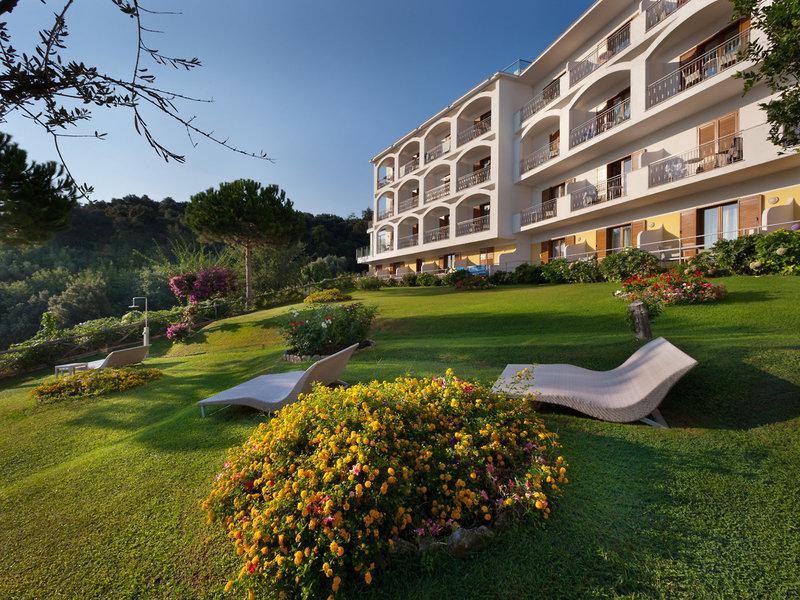 F2FF56F36B48EDA861E1FB2E6E555B9C