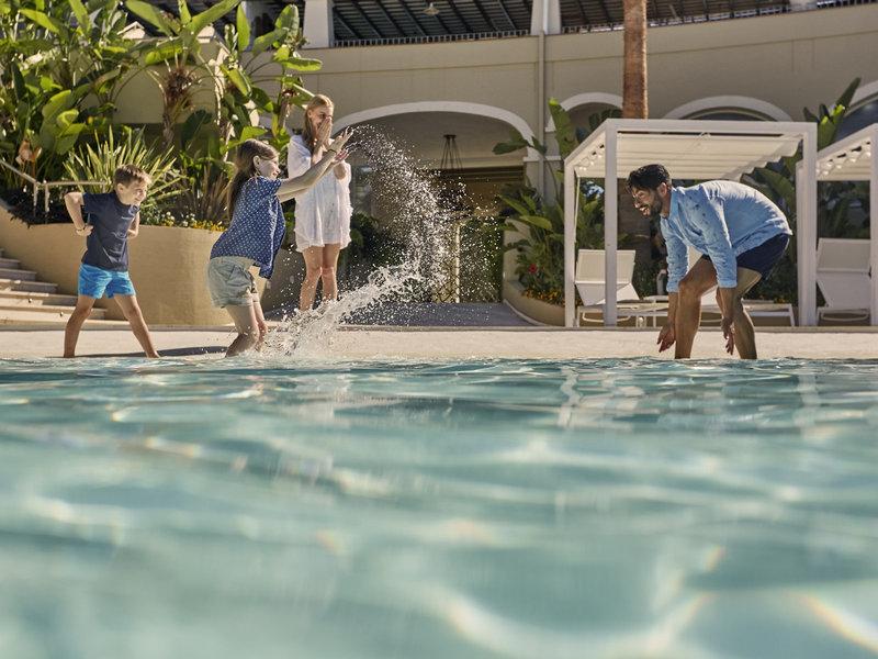 75B609BB81D2CA8D29D9CA3013419420