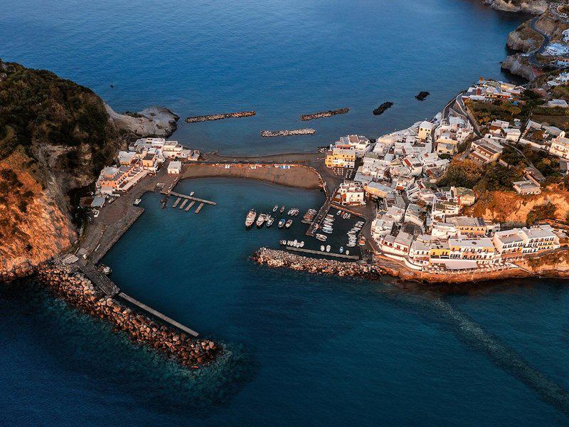 41ADA26158E3262A1279B732E36769AA