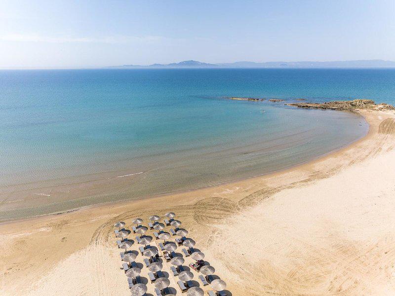 933E6F9839D05E27C6772685C9C5E685