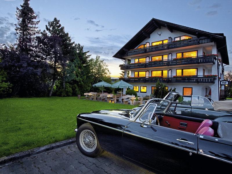 DC80527C183E87A9A2D9B898BCA26AE7