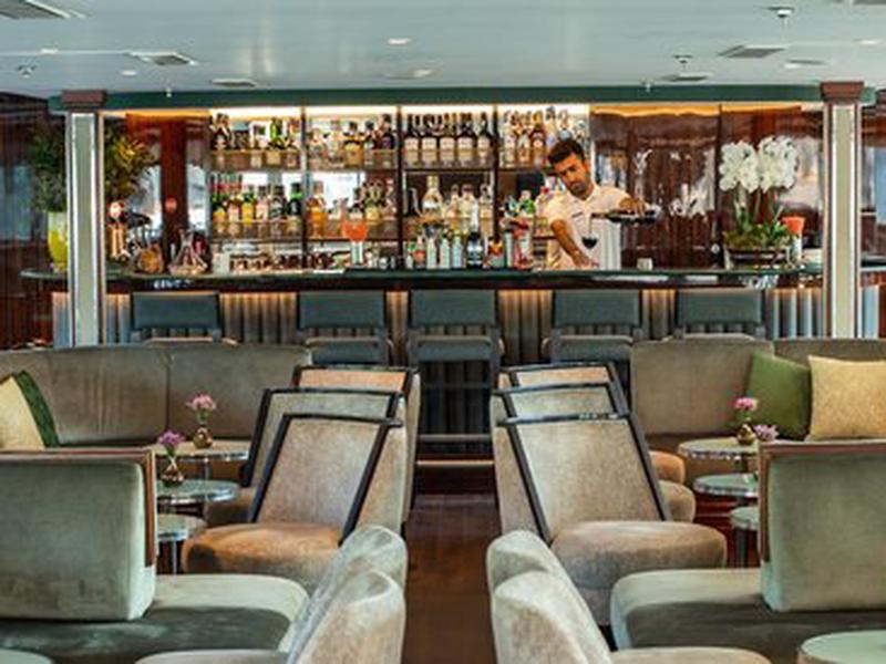 F7BDA2B432798D16D01C3FD64EFEF419