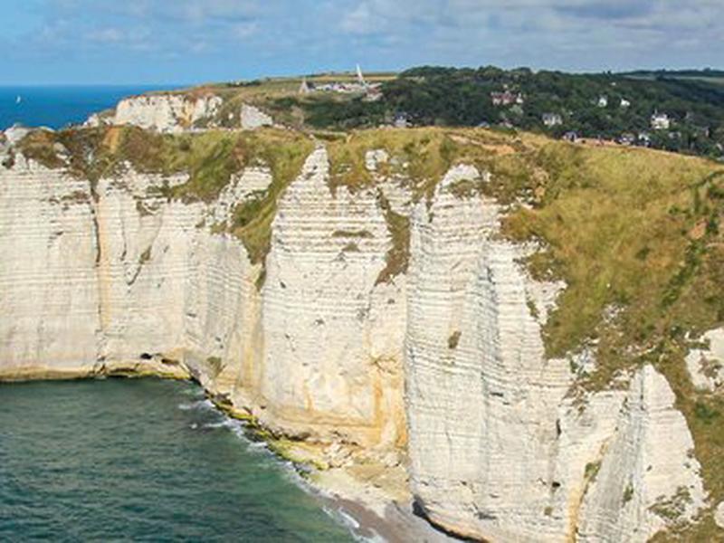 D9694AFFC422E846A9A8DF72D916F22D