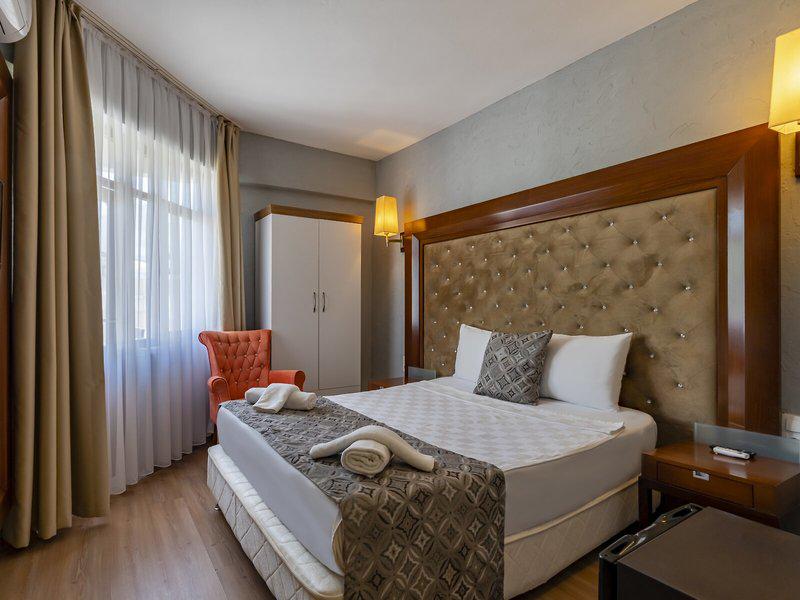 7EA10E04951154589B8FE0BC7F3D2C39