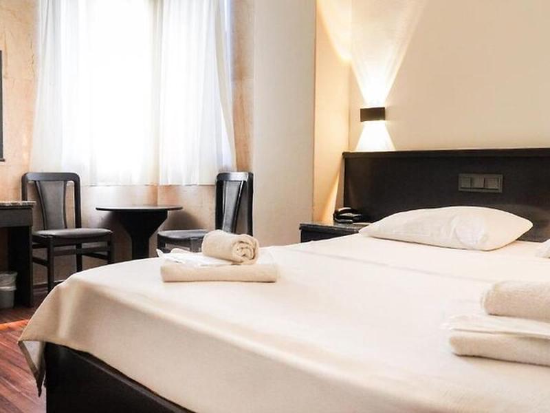 1AC50BCA579325041E817A0568A3401A