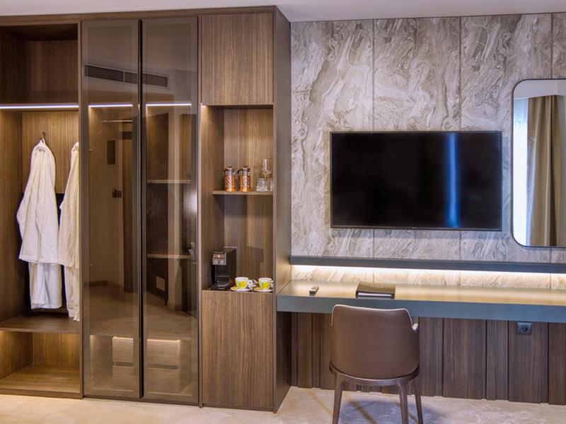 F6D65F1C463868B1853C3BA5EC33F835