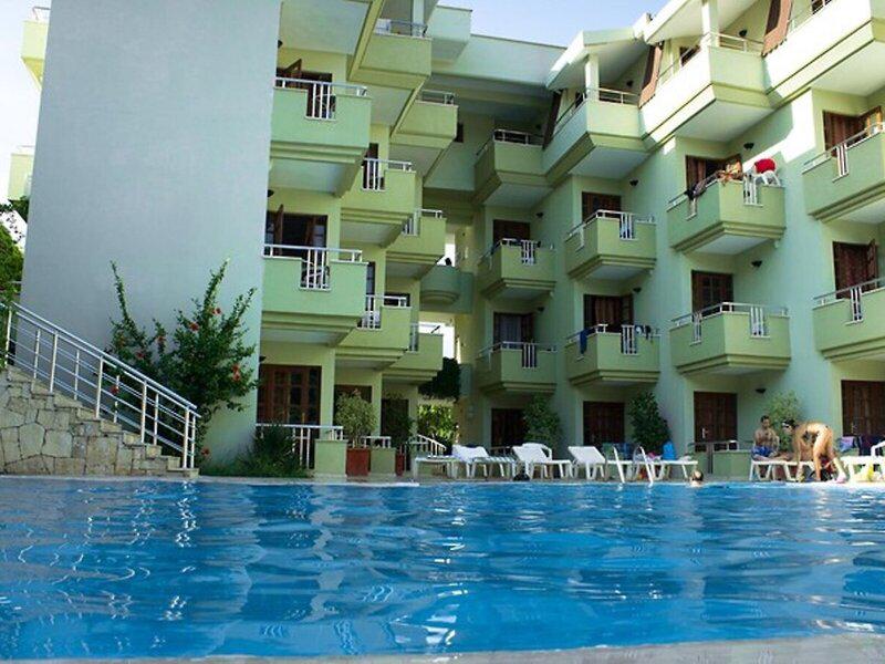 Ares City Hotel
