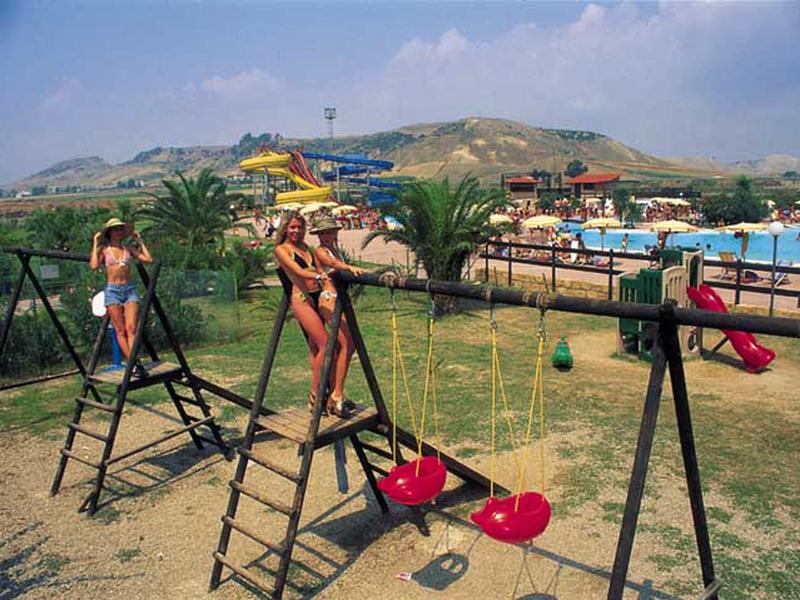 47FDCFB2B71FBE9D1486EDE1EC7A8574