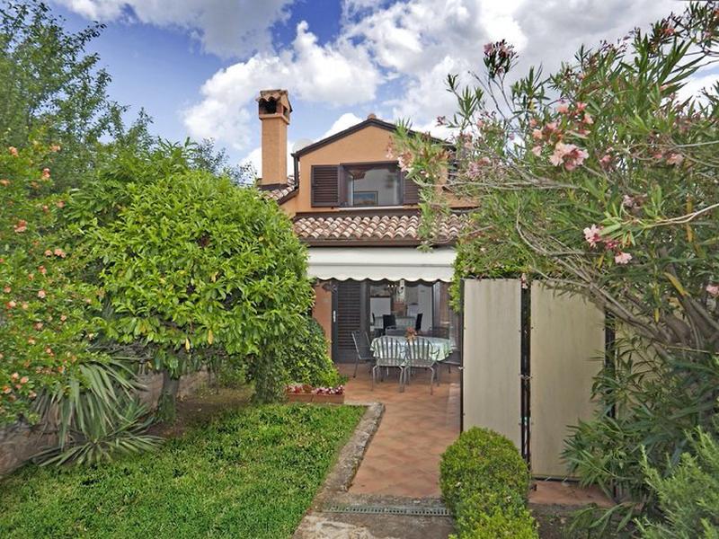 A4D6DC754C9168ABCCD2BE0C3C1D56AE