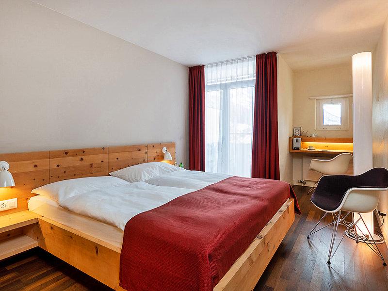 4330227C56CDBB94BA05733579DA2EED