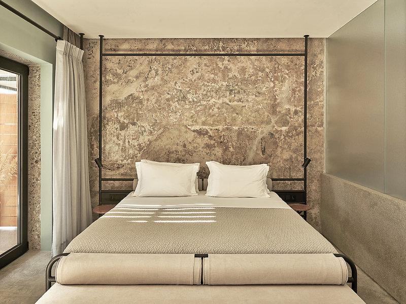 2E08887100C45846CDED40896DEF0156