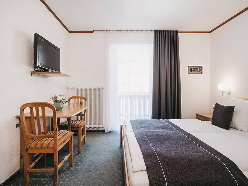 55106C751084AFE4FEE4F1CB91D45E48