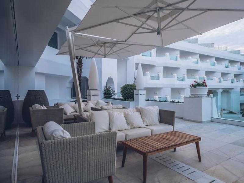 ACB1B3E667548E9DE4344A3C11B61F5F