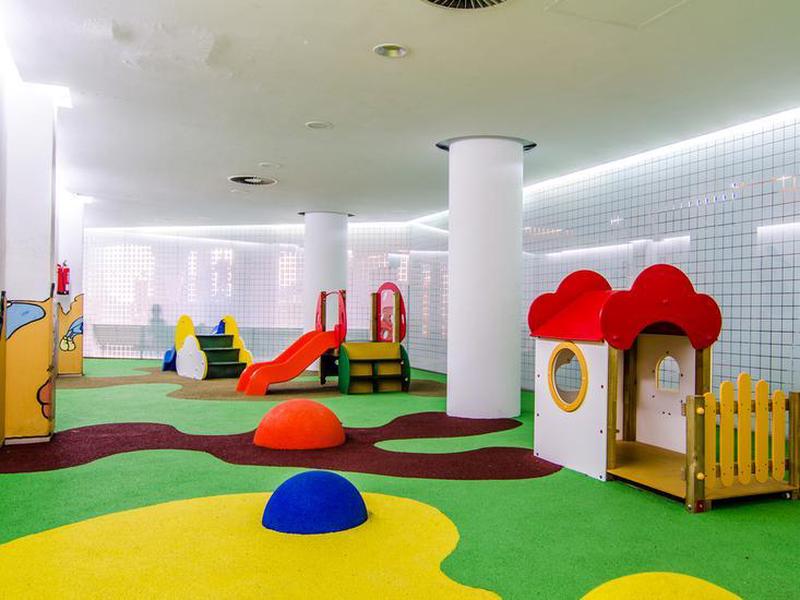 8F451ABDDD97960376157FF319D1DA52