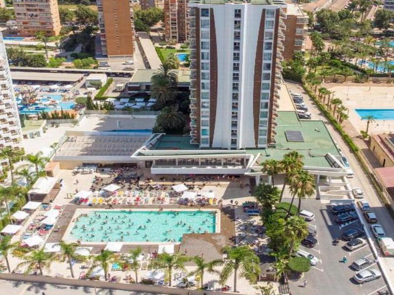 D529ED78C2E7EA5CACABEC0460CD5376