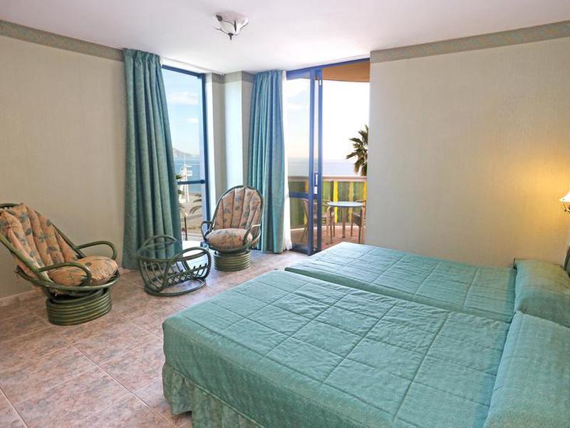 82CB83C60CB31CC27E3F823786D5215D