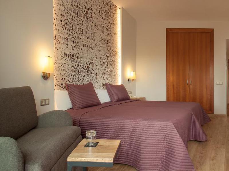 489C3E85210D71A0D95613C93BFE34F0