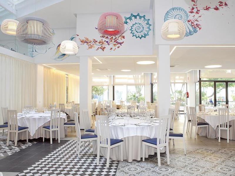 2E174EC96A1B5354C243165863E4D273