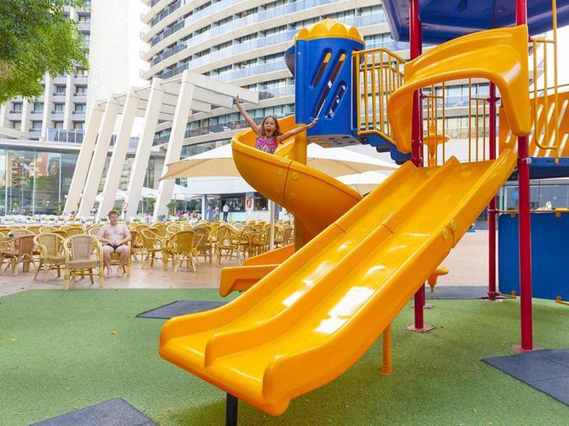 31E63429660E8F55960ABD8925730B43