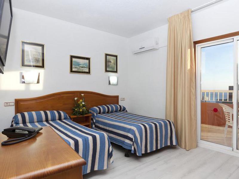 C216F00B98C7D2C92BC5BA441BD119A5