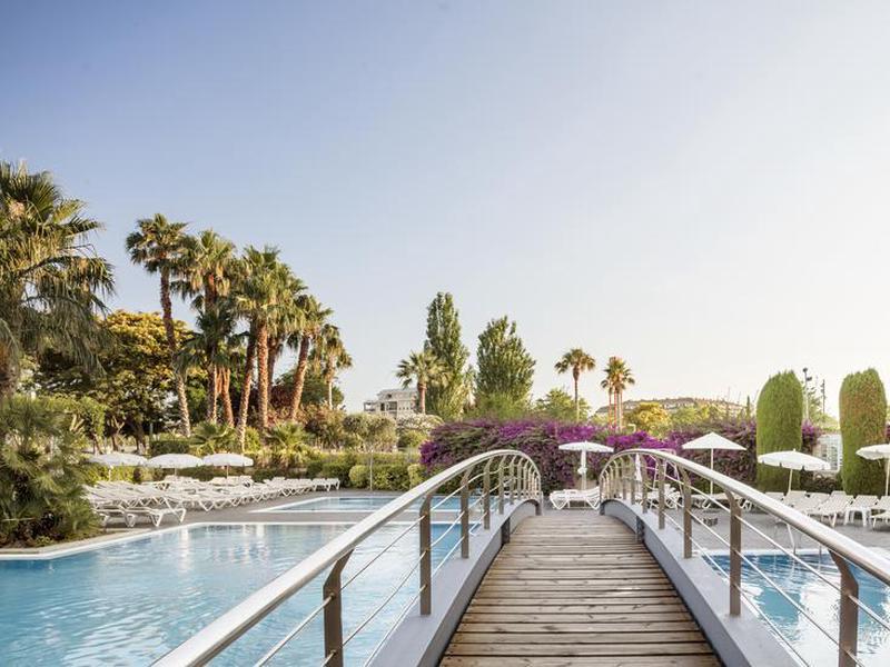 A7B7F64230227D503EED59DEDFCEEBAB