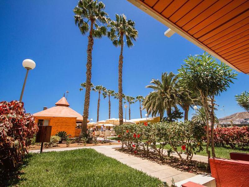 46B6206303477CC2C3A99B5F367D4CFF