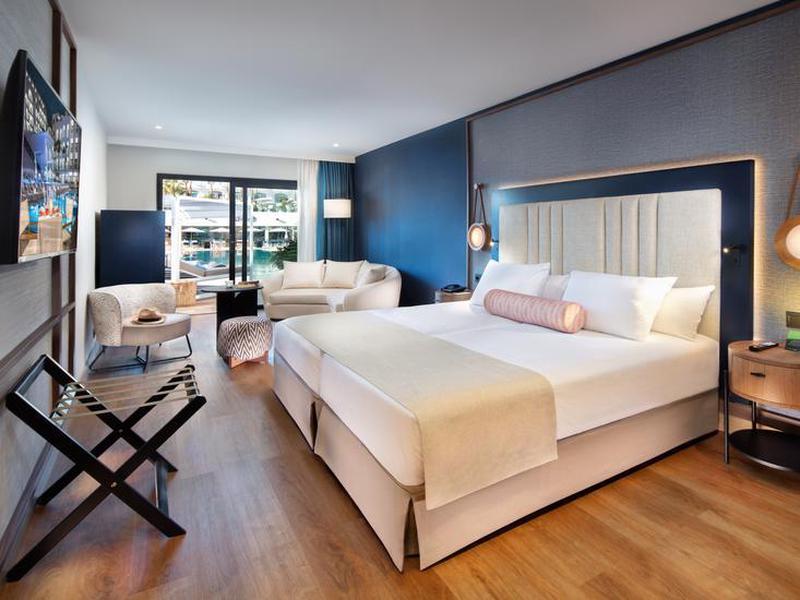 2A82DD3F75DBE57B1E6DE67431DD7F8C