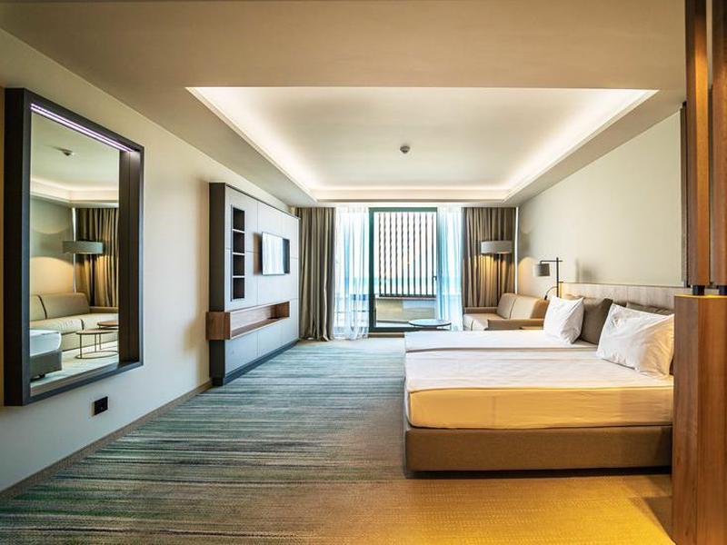 0C10FBBCEB1EBC1AB66F50ECE2C79BD8