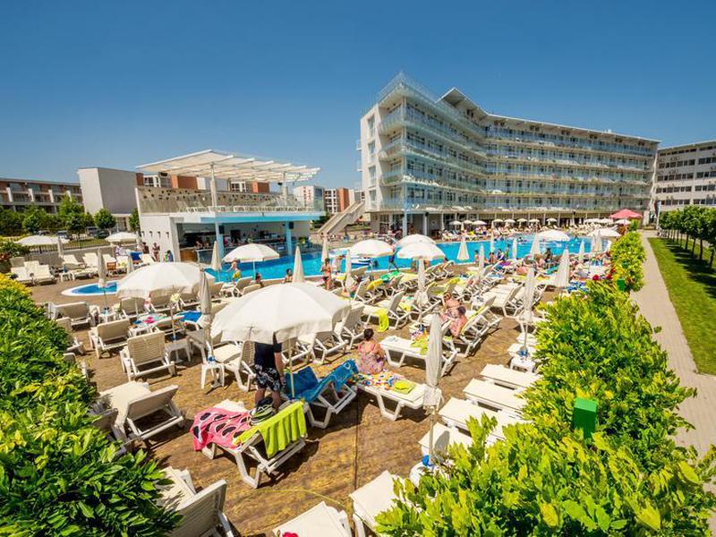 ADFF624B8F073580293D9675D404523E