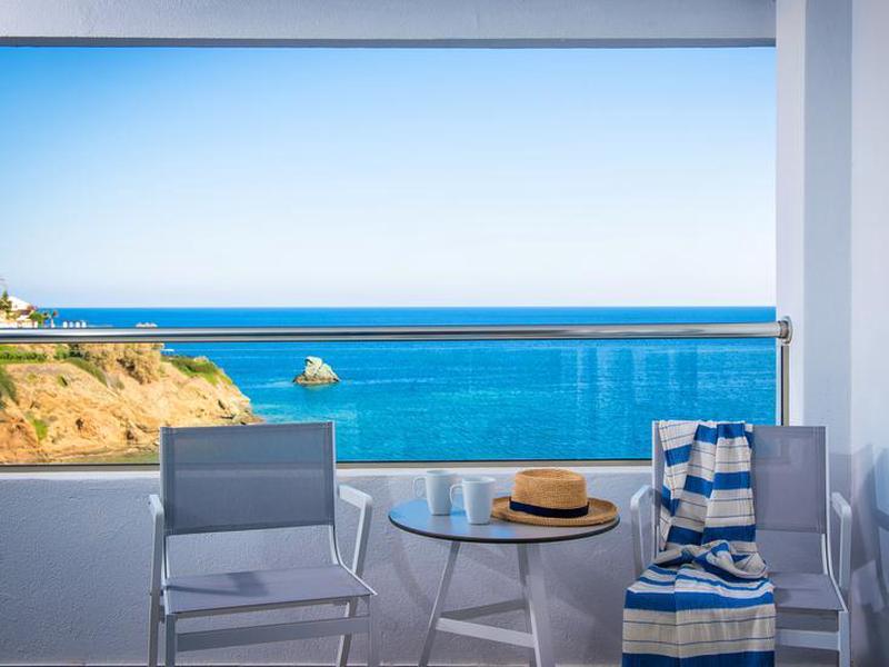 4B3D08F6CB9FF5403C1B30DD5A1330E0