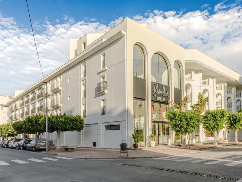 3DB4AD851D4F5EAA827E68A39B5C15F7