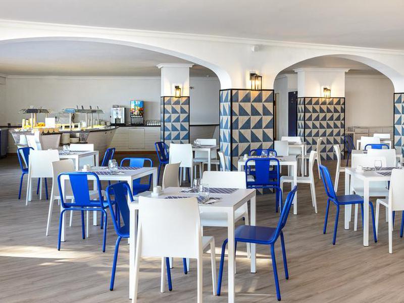 A1B10EB8A65E430713F054AD00872425