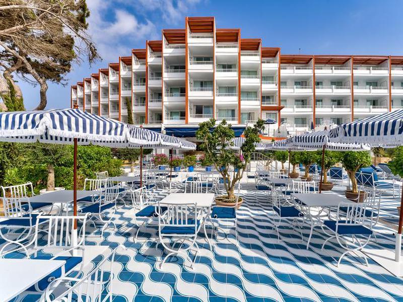 7677DE06A858DE1A8C6843BCD652C93C