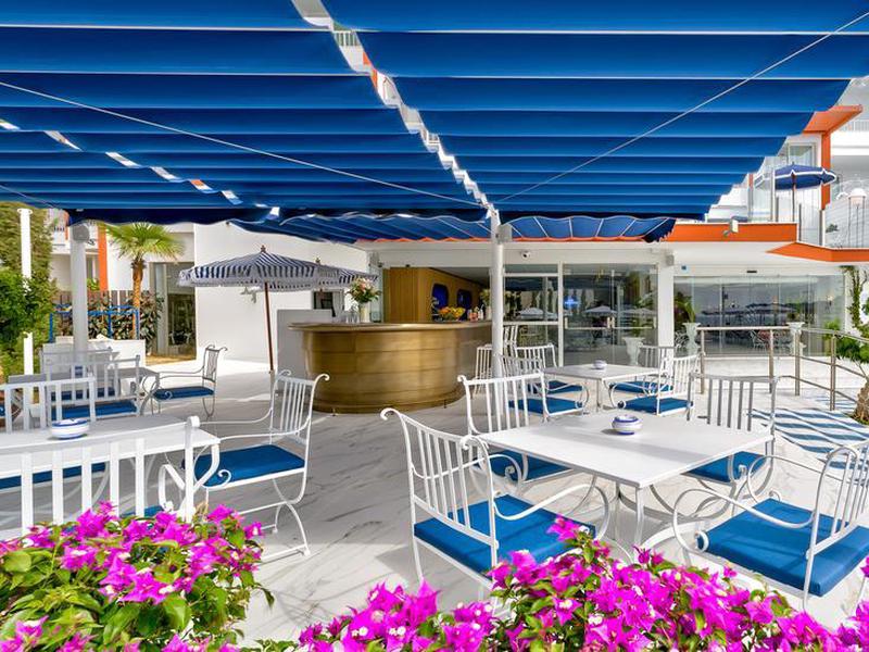 564728B19FDA1FD15BD8D4F3905B79BF