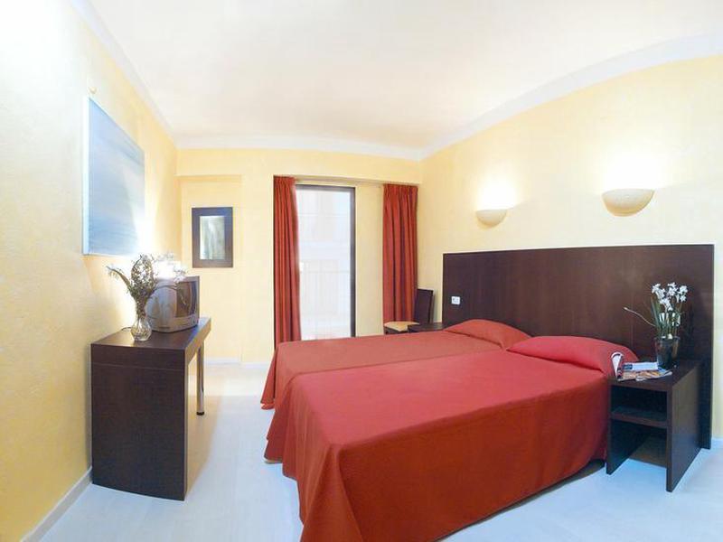 EA0F4C8641A4B8D2FD8BFD1B5D387945