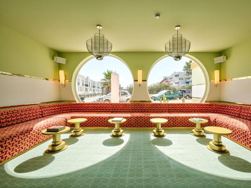 05422B5DBF9FD787989FF8AAAD95117C