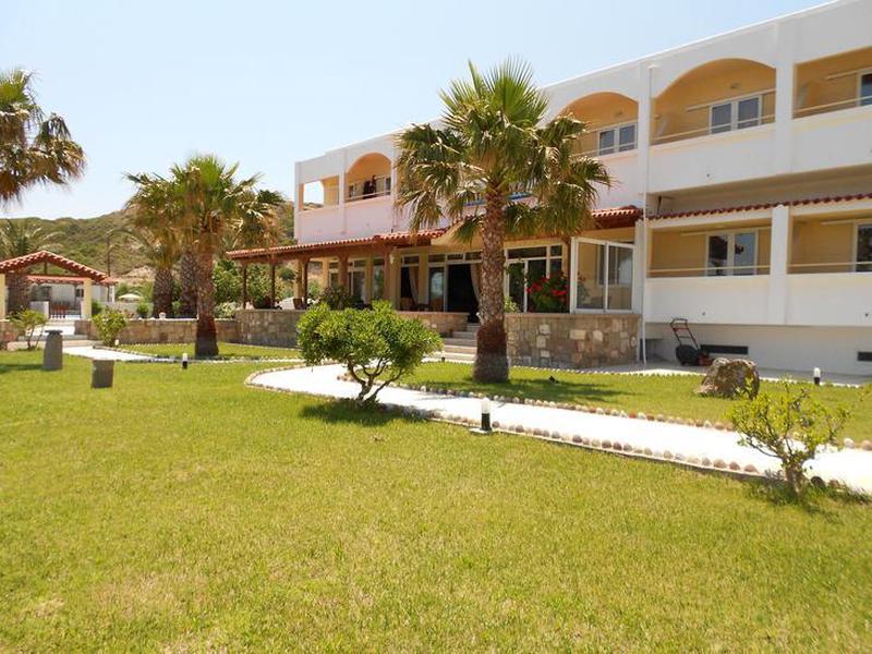 215EC548A5753EF0DDA0824FAEDF9B22