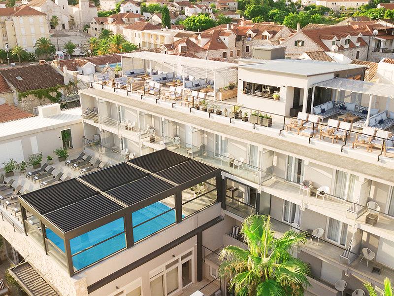 E15B762F0AF976C51D85D36F8F673E27