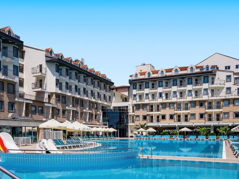 Hotel Side Aluna