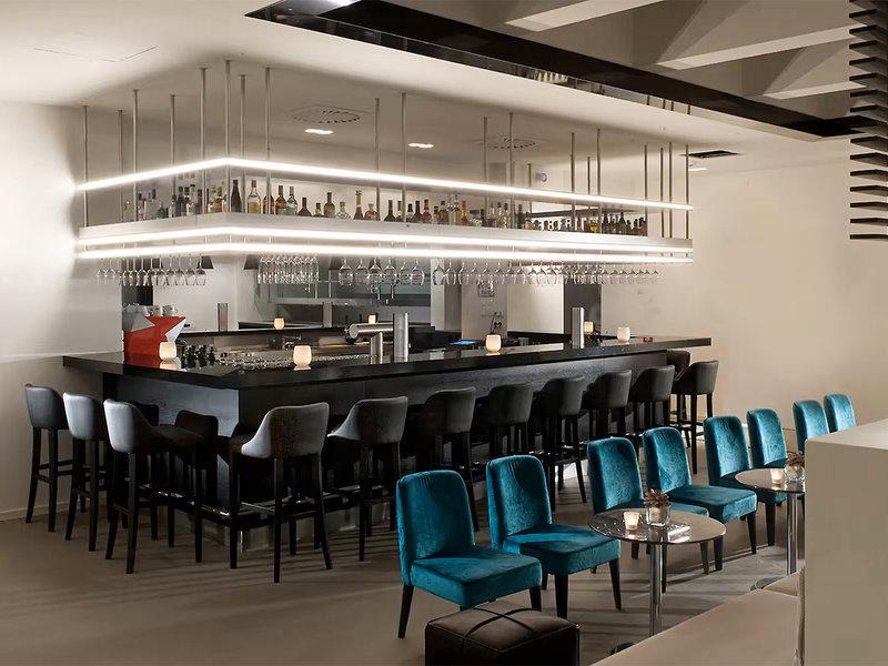 8684387089EE48C3A4601F9126D08435