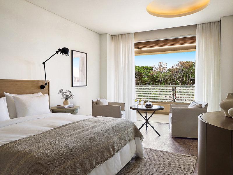 0F6F5D5712E98E1E7A8B9FF6B2253B6C